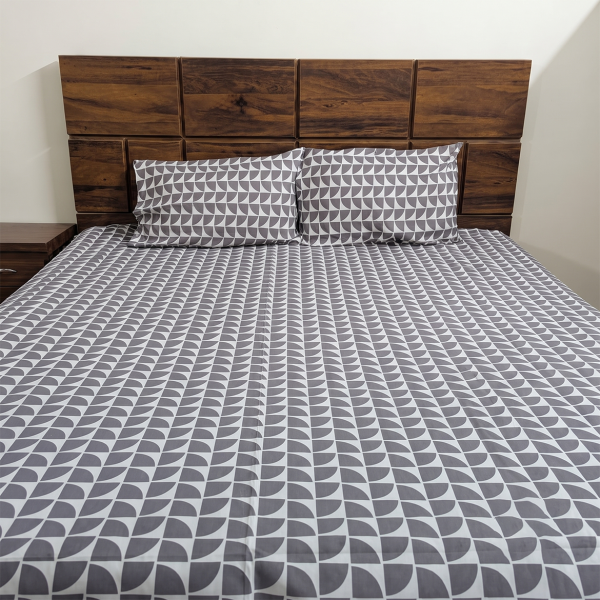 Geo Arc Grey Premium Cotton Double Bedsheet With Pillow Set