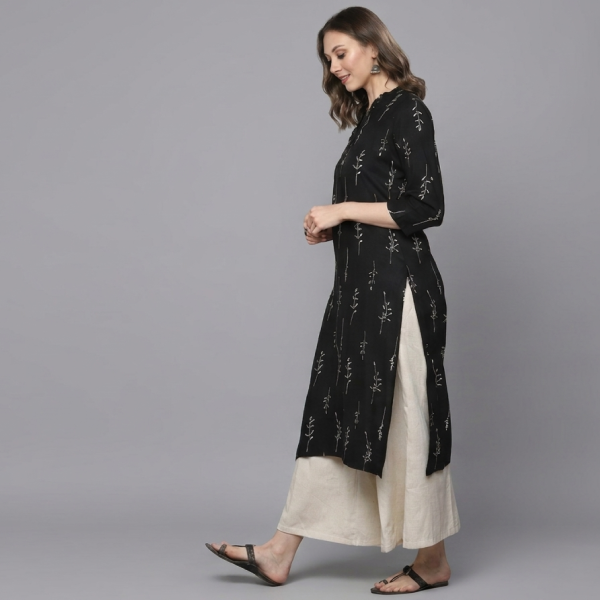 Elegant Black Floral Print Kurta with Contrasting Off-White Palazzo Pants