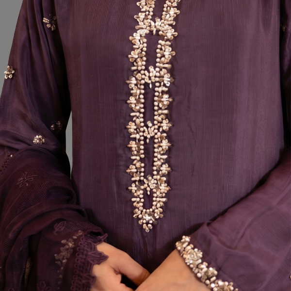 Grape Purple Embellished Kurta with Matching Wide-Leg Trousers