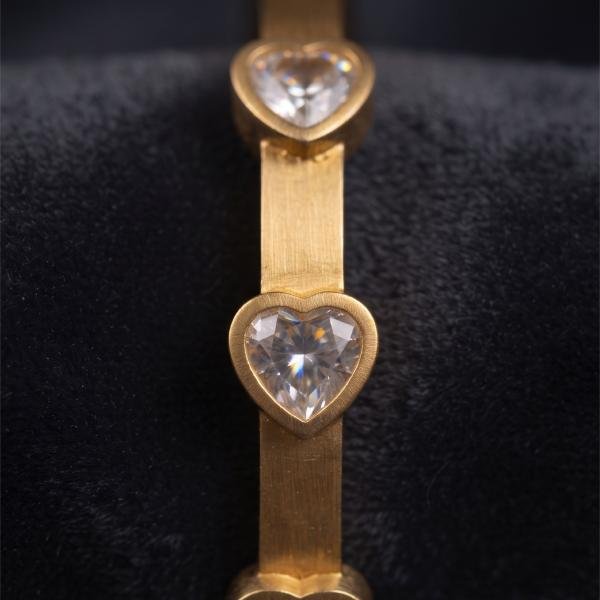 Orenoor Heart Diamond Bangle