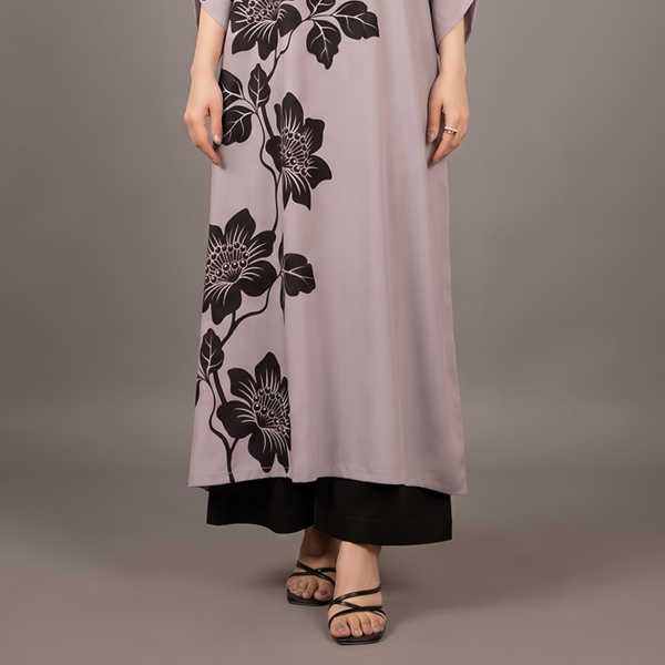 Elegant Lavender Floral Shift Dress with Black Trousers